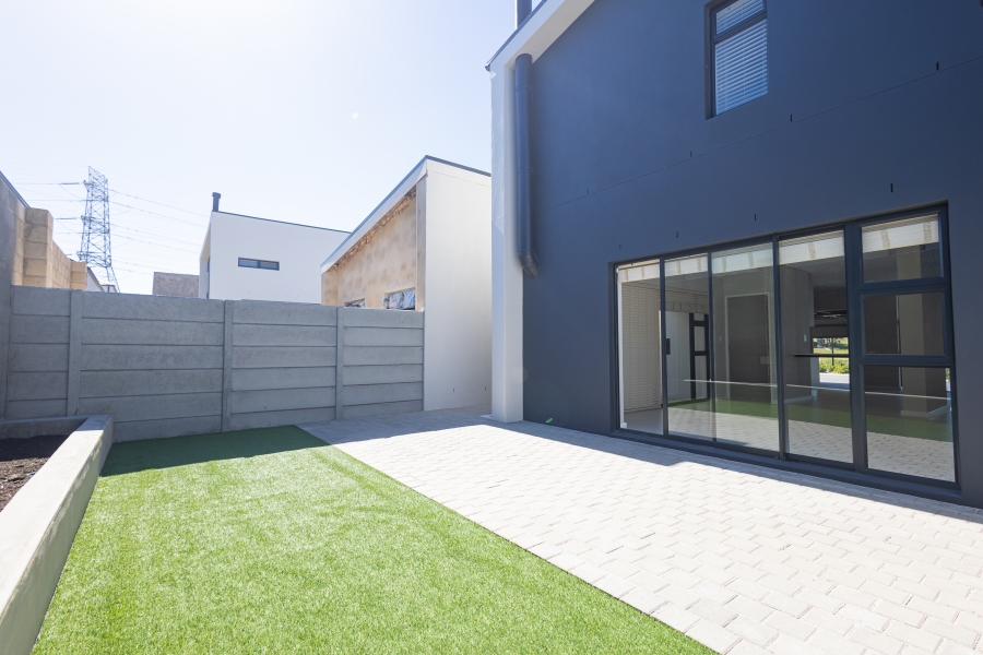 3 Bedroom Property for Sale in Haasendal Western Cape